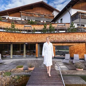 Bio- Und Wellnesshotel Eggensberger Hotel