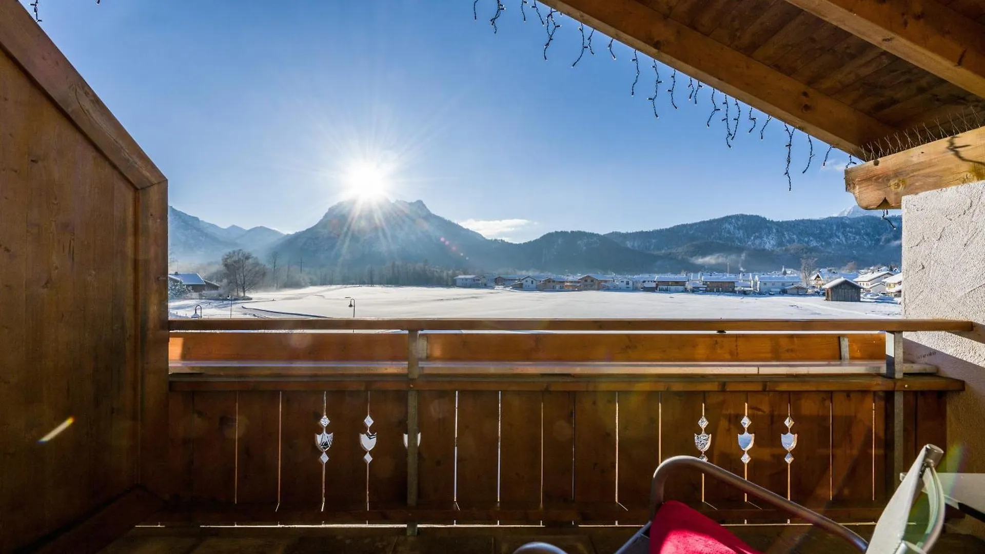 Hotel Sommer-Haus Am See Fussen 4*,